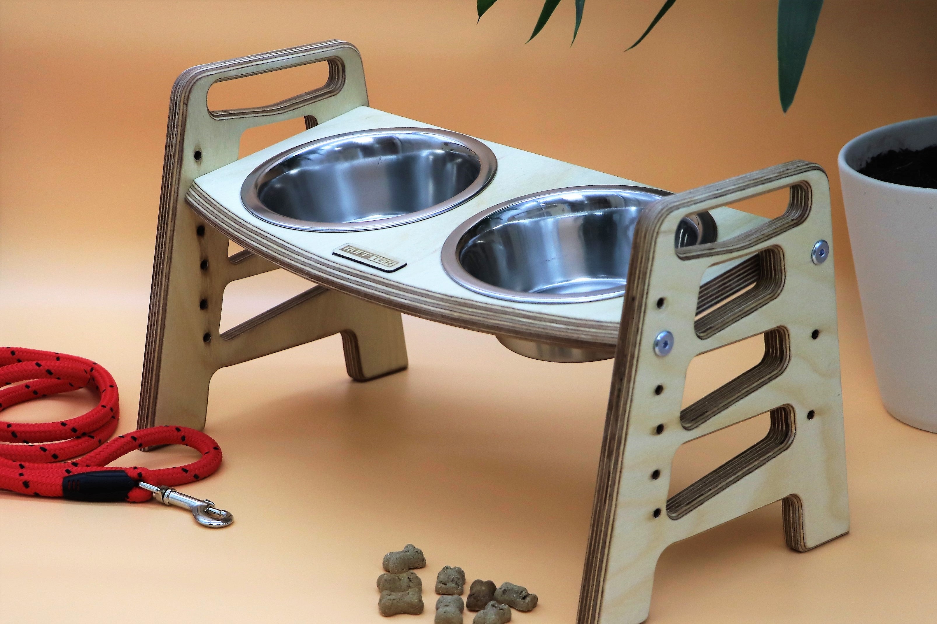 Adjustable Tilted Double Dog Bowl Stand